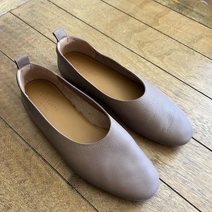 Everlane Dayglove flat in Mocha